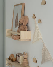 Load image into Gallery viewer, Cloud Shaped Wooden Wall Hook