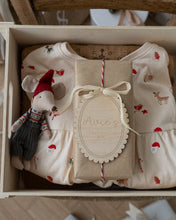 Load image into Gallery viewer, Personalised Christmas Eve Box Plaque