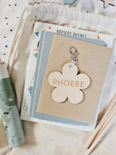 Load image into Gallery viewer, Flower Shape Child's Name Tag