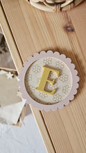 Load image into Gallery viewer, Personalised Scallop Letter Plaque