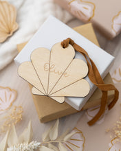 Load image into Gallery viewer, Wooden Seashell Decoration