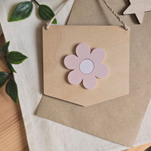 Load image into Gallery viewer, Mini Daisy Banner
